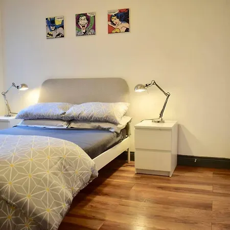 Apartmán Chic 1 Bedroom Flat In The Heart Of City *